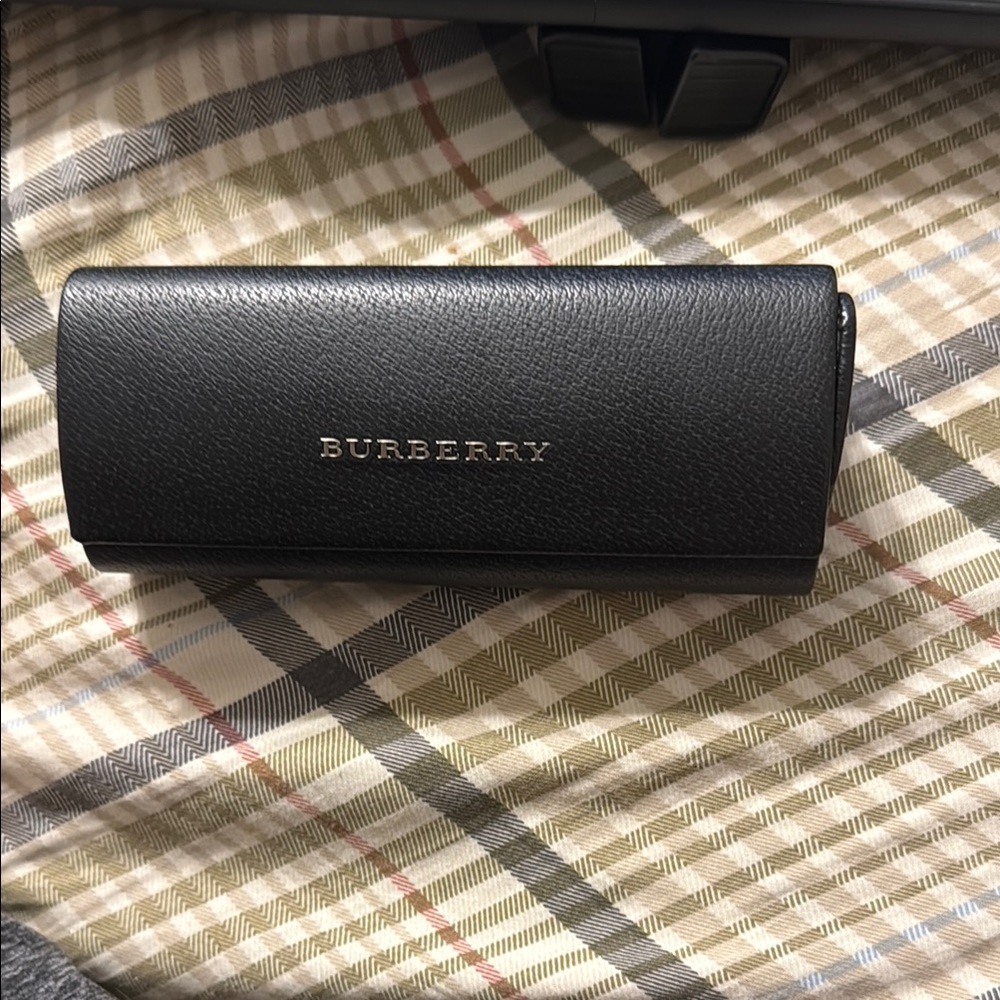 Burberry Black Leather Eyeglasses Case